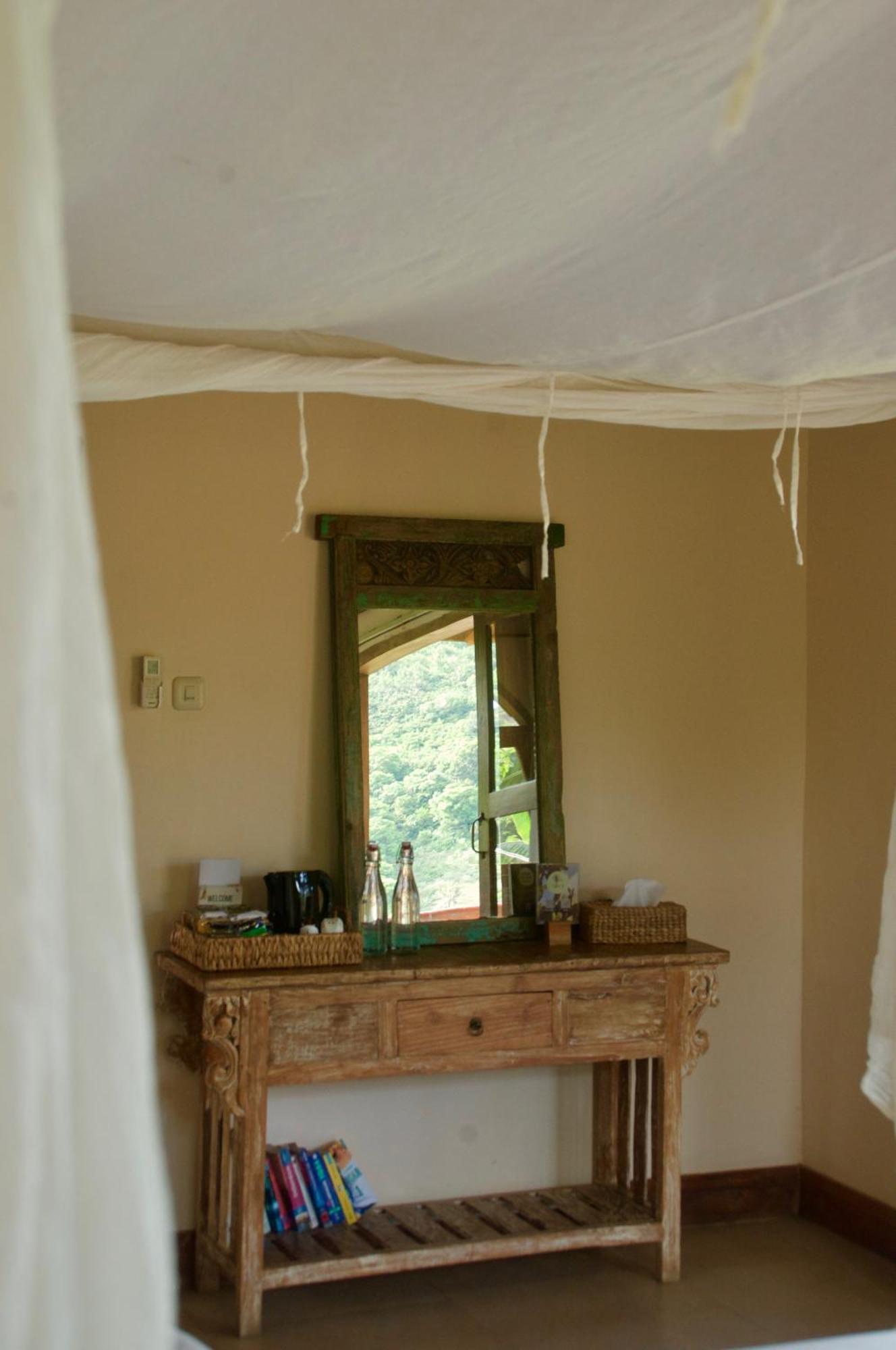 Kuta  Owa Lodge Areguling חדר תמונה